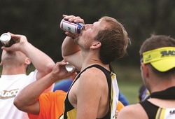 Bia rượu ảnh hưởng như thế nào đến chạy bộ?