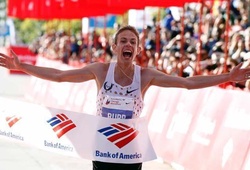 Galen Rupp giành chiến thắng lịch sử Chicago Marathon sau 15 năm