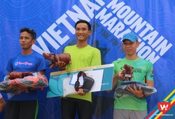 Việt Nam lần đầu vô địch chạy vượt núi 100km với kỉ lục ấn tượng