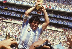 Video huyền thoại World Cup: Bàn tay của Chúa Maradona vẽ ra Cúp vàng