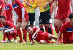 U20 Việt Nam "cười thả ga" với trò chơi của HLV Hoàng Anh Tuấn