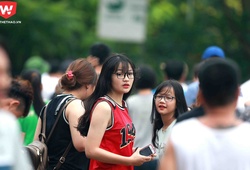 Ngỡ ngàng trước "hot girl" 16 tuổi của U13 THCS Phú Đô
