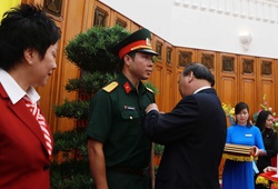 Thủ tướng vinh danh Hoàng Xuân Vinh