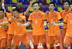 Futsal Việt Nam thắng CLB UMA (Malaga) 2-0 trên chấm luân lưu