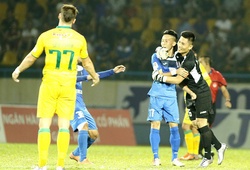Cầu thủ "phủi" toả sáng, T.Quảng Ninh thắng dễ Đồng Tháp 