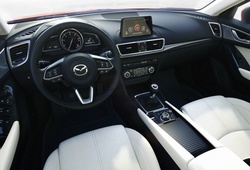 Hôm nay, Mazda 3 2017 ra mắt người tiêu dùng Hà Nội