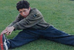 Hành trình thời thơ ấu của “thằng nhóc hay khóc” Ronaldo