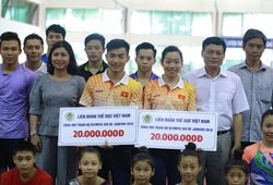 Phước Hưng và Hà Thanh được tặng thưởng 40 triệu trước khi đi Olympic