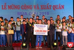 Quảng Nam nhận "cơn mưa" tiền thưởng ở lễ mừng công và xuất quân