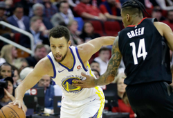 NBA 2017-18: Warriors đánh bại Rockets trong ngày thiếu James Harden và Durant