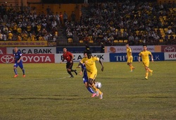 SLNA 1–0 Thanh Hoá: Chiến thắng thứ 3 cho đội bóng xứ Nghệ.