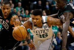 Marcus Smart trở lại, Celtics phòng thủ thăng hoa trước Bucks