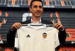 CĐV Valencia đến kín sân trong buổi làm việc đầu tiên của Gary Neville