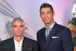 Ronaldo và Pepe gửi lời chúc giáng sinh tới NHM