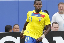 Tuyệt chiêu phạm lỗi có 1-0-2 của cầu thủ Ecuador