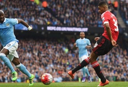 Rashford và những pha bóng làm khổ hàng phòng ngự Man City