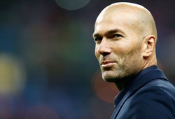 Zidane ngượng chín mặt vì kẹo cao su
