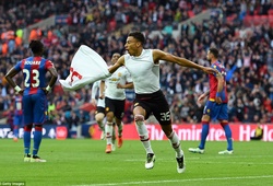 Chung kết FA Cup, Crystal Palace 1-2 Man Utd: Quỷ đỏ ngược dòng