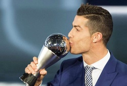 Ronaldo đoạt giải Cầu thủ xuất sắc nhất năm của FIFA