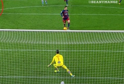 Pha dàn xếp đá phạt đền của Messi-Suarez không hợp lệ?!