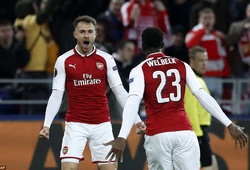 Thoát hiểm tại Moscow nhờ Welbeck và Ramsey, Arsenal vào BK Europa League