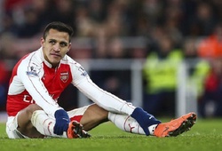 Sanchez sa sút khiến Arsenal hụt hơi
