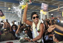 Ronaldinho suýt nhập viện vì tai nạn hy hữu