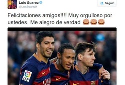 Suarez chúc mừng Messi và Neymar