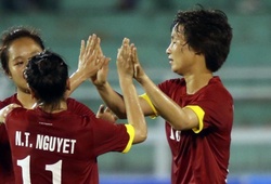 Đánh bại Philippines 4-0, Việt Nam vào bán kết AFF Cup nữ 2016