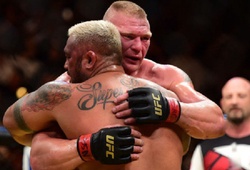 "Brock Lesnar cần phải trả tiền cho Mark Hunt"