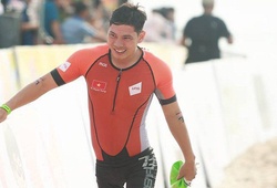 Phía sau câu chuyện Á quân Paralympic Thanh Tùng tập tễnh chinh phục Ironman 