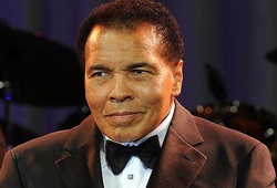 Muhammad Ali qua đời ở tuổi 74