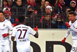 Video: Lewandowski tỏa sáng, Bayern Munich thắng ngược Freiburg