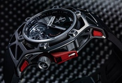 Liên minh Hublot-Ferrari tung siêu phẩm đồng hồ giá hơn 4 tỷ đồng