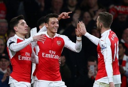 Arsenal sống nhờ Mesut Oezil: Người dẫn đường tuyệt đỉnh