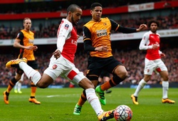 Arsenal phải đá lại FA Cup: “Pháo” tự bắn vào chân