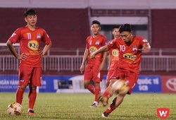 Cầu thủ HAGL lo cạnh tranh với nhau hơn chuyện bỏ V.League