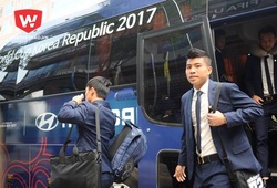 Hai vệ sỹ canh phòng nghiêm ngặt cho U20 Việt Nam tại Hàn Quốc