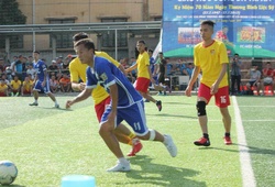 Lương "dị" ghi bàn trong trận đấu từ thiện của EOC tại Bắc Giang