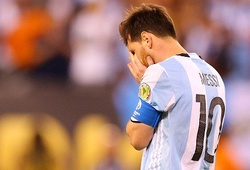 Lionel Messi và cơn ác mộng trên chấm trắng