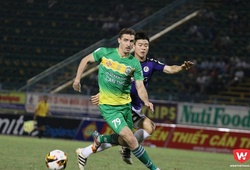 Video kết quả: Ghi 2 bàn trong 4 phút, Oseni giúp Hà Nội FC lên ngôi đầu V.League
