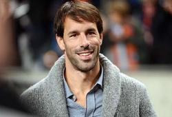 Bản tin chiều 03/04: Ruud Van Nistelrooy: &#8221; Họ đã không thể ngăn cản được Rolnaldo&#8221;