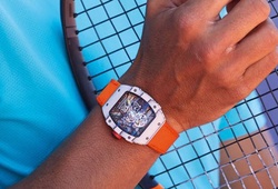 Bên lề Roland Garros 2015: Nadal đeo “siêu” đồng hồ