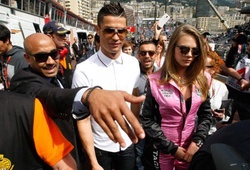 Cristiano Ronaldo và khả năng đến PSG: Mendes nói trước, giờ bước đến Paris