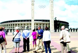 Khám phá Olympiastadion: Ngôi nhà huyền thoại đã sẵn sàng