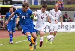 Iceland 2-1 Czech: Ngược dòng giành vị trí số 1