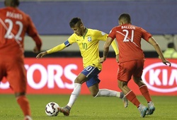 Brazil 2-1 Peru: Ngược dòng vất vả