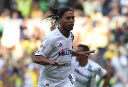 Ronaldinho từ ông vua trời Âu tới niềm hy vọng trụ hạng Nam Mỹ