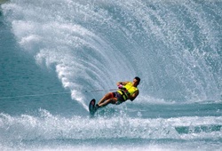 Water Ski: Từ đời thường đến SEA Games