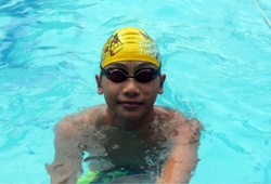 Diễn biến vụ “thêm một tài năng bơi trẻ kêu cứu”: Kim Sơn nghỉ tập